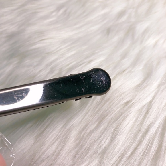 New w/ Flaws Black Coloured Metal Measuring Spoon w/ Clip - Picture 4 of 4